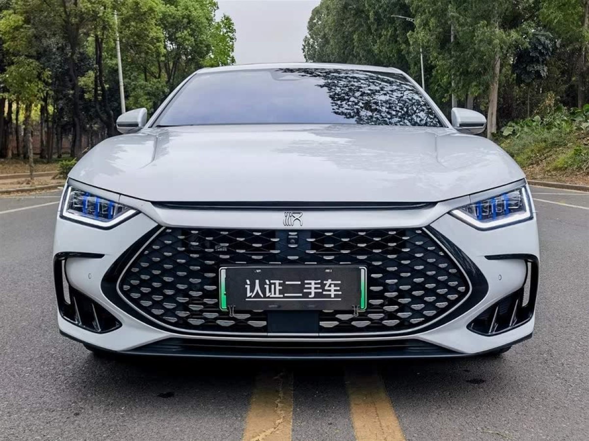 比亞迪 漢  2022款 DM-p 202KM 四驅(qū)旗艦型圖片