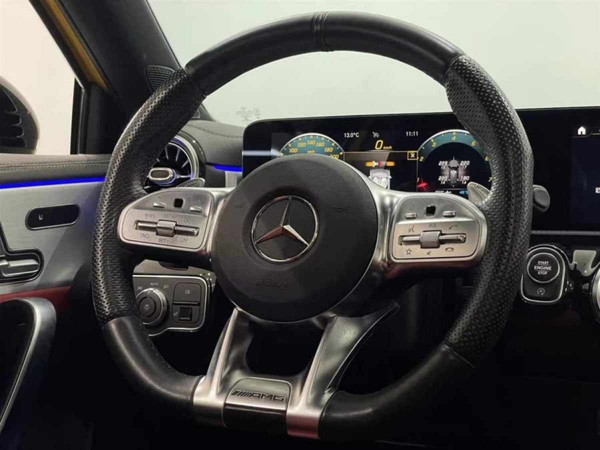 奔馳 奔馳A級AMG  2020款 AMG A 35 4MATIC圖片