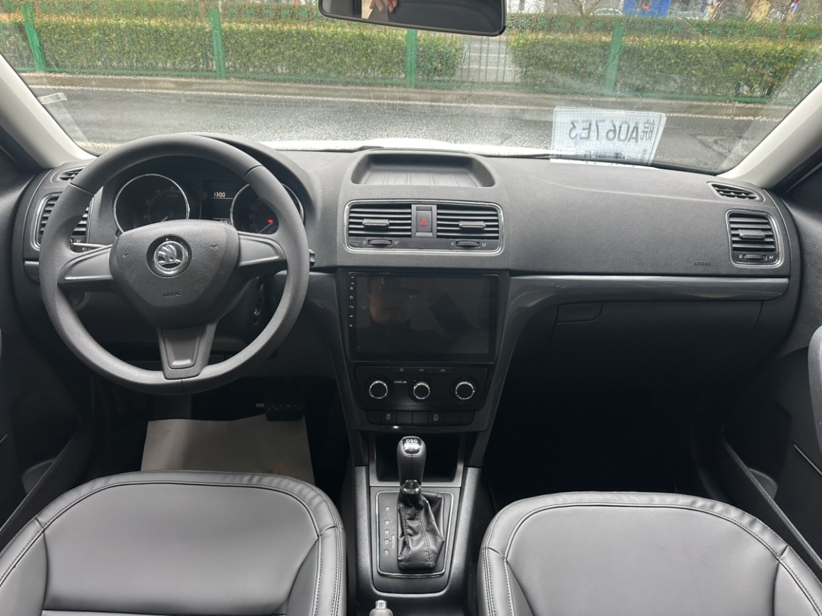 斯柯達(dá) Yeti  2014款 1.4TSI DSG探索版圖片