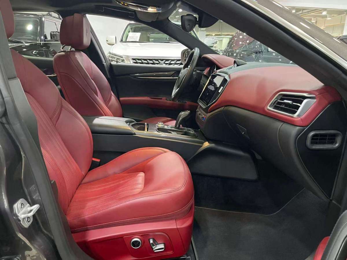 瑪莎拉蒂 Ghibli  2022款 2.0T GT鋒芒版圖片