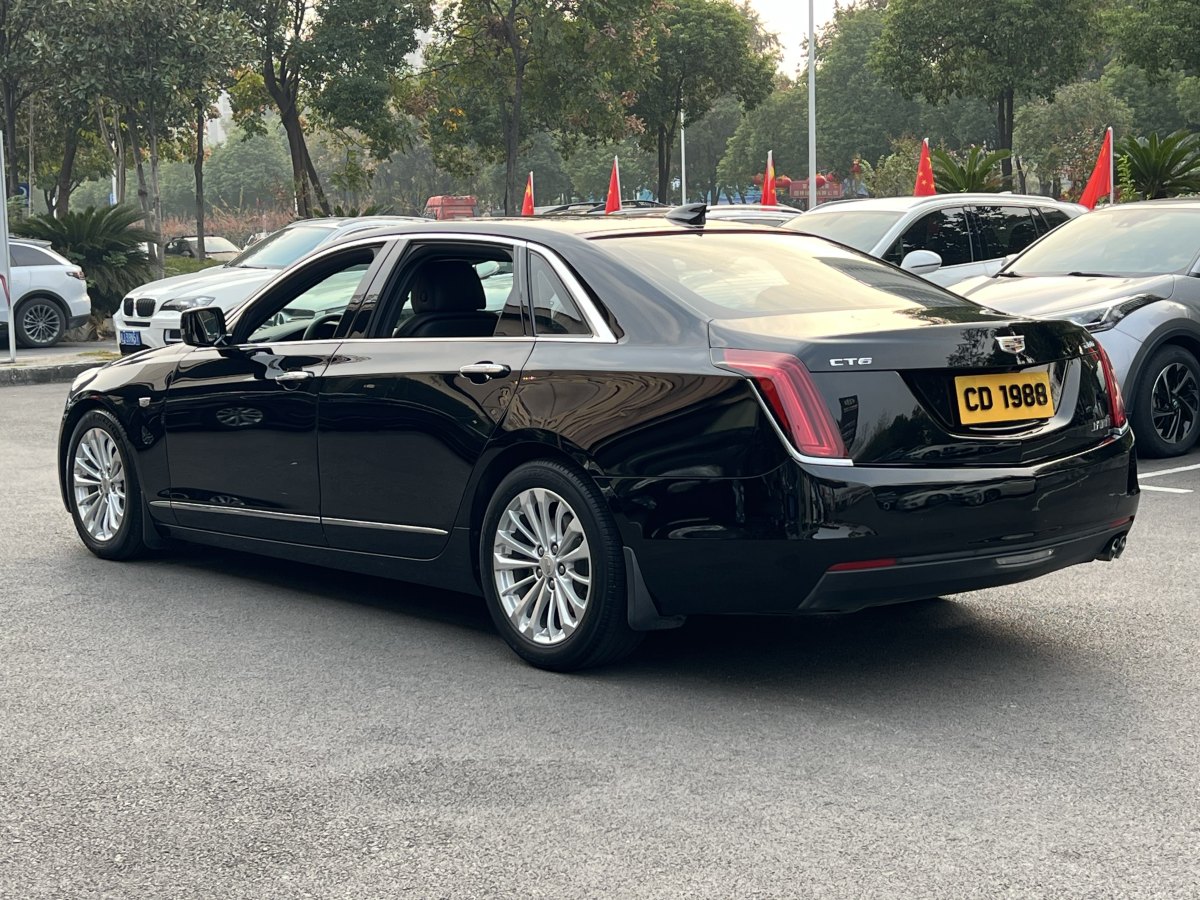 凱迪拉克 CT6  2017款 28T 豪華型圖片