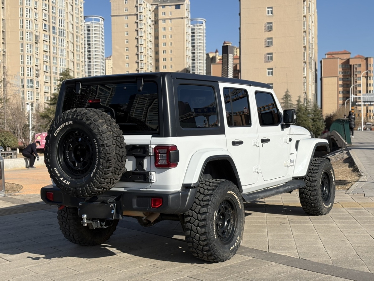 Jeep 牧馬人  2018款 2.0T Sahara 四門版圖片