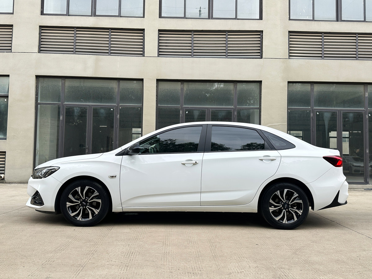 雪佛蘭 科魯澤  2020款 輕混 RS 330T 自動(dòng)暢快版圖片