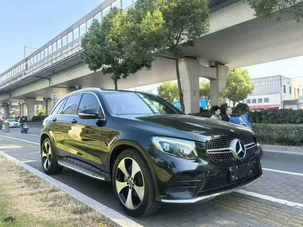 奔馳 奔馳GLC  2018款 改款 GLC 300 4MATIC 動(dòng)感型圖片