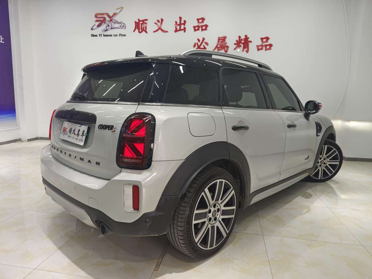 MINI COUNTRYMAN  2023款 改款 2.0T COOPER S ALL4 鑒賞家圖片