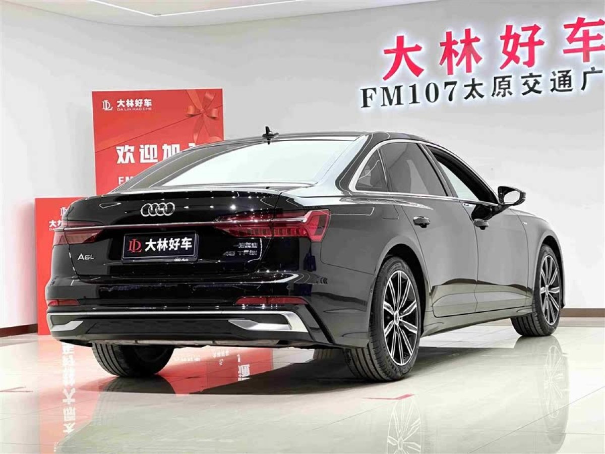 奧迪 奧迪A6L  2024款 45 TFSI 臻選動(dòng)感型圖片