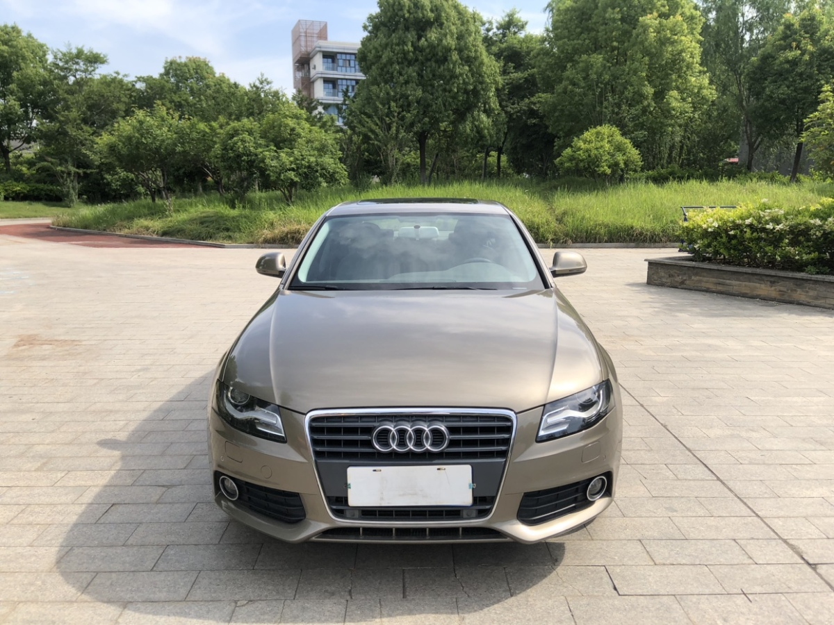 奧迪 奧迪A4L  2012款 2.0 TFSI 自動舒適型圖片