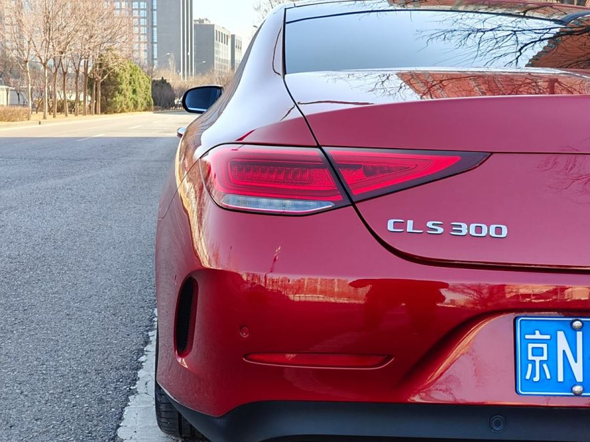 2019年3月奔馳 奔馳CLS級(jí)  2023款 改款 CLS 300 豪華型