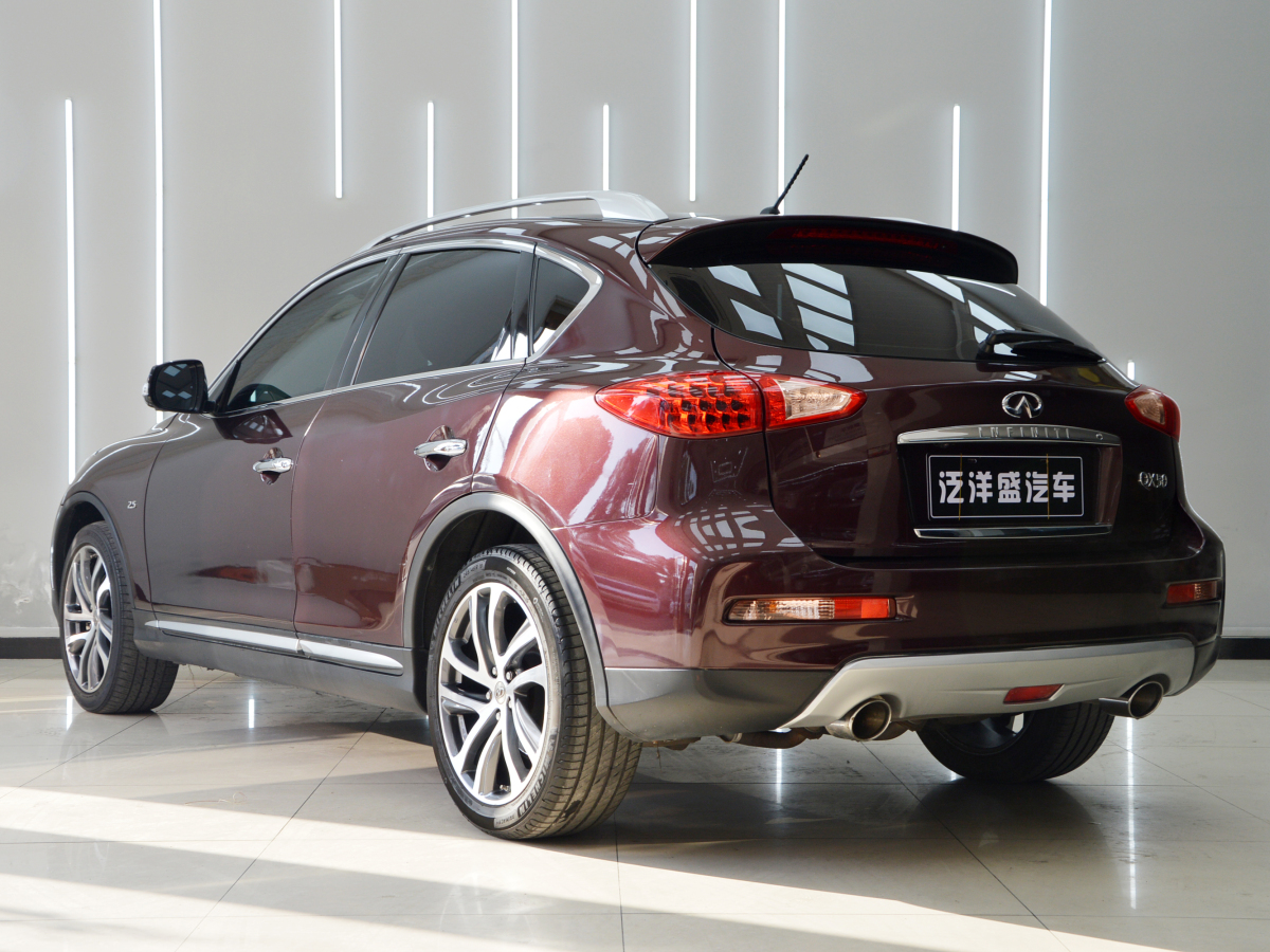 英菲尼迪 QX50  2015款 2.5L 豪華版圖片