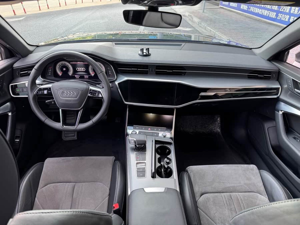奧迪 奧迪A6L  2022款 40 TFSI 豪華動(dòng)感型圖片