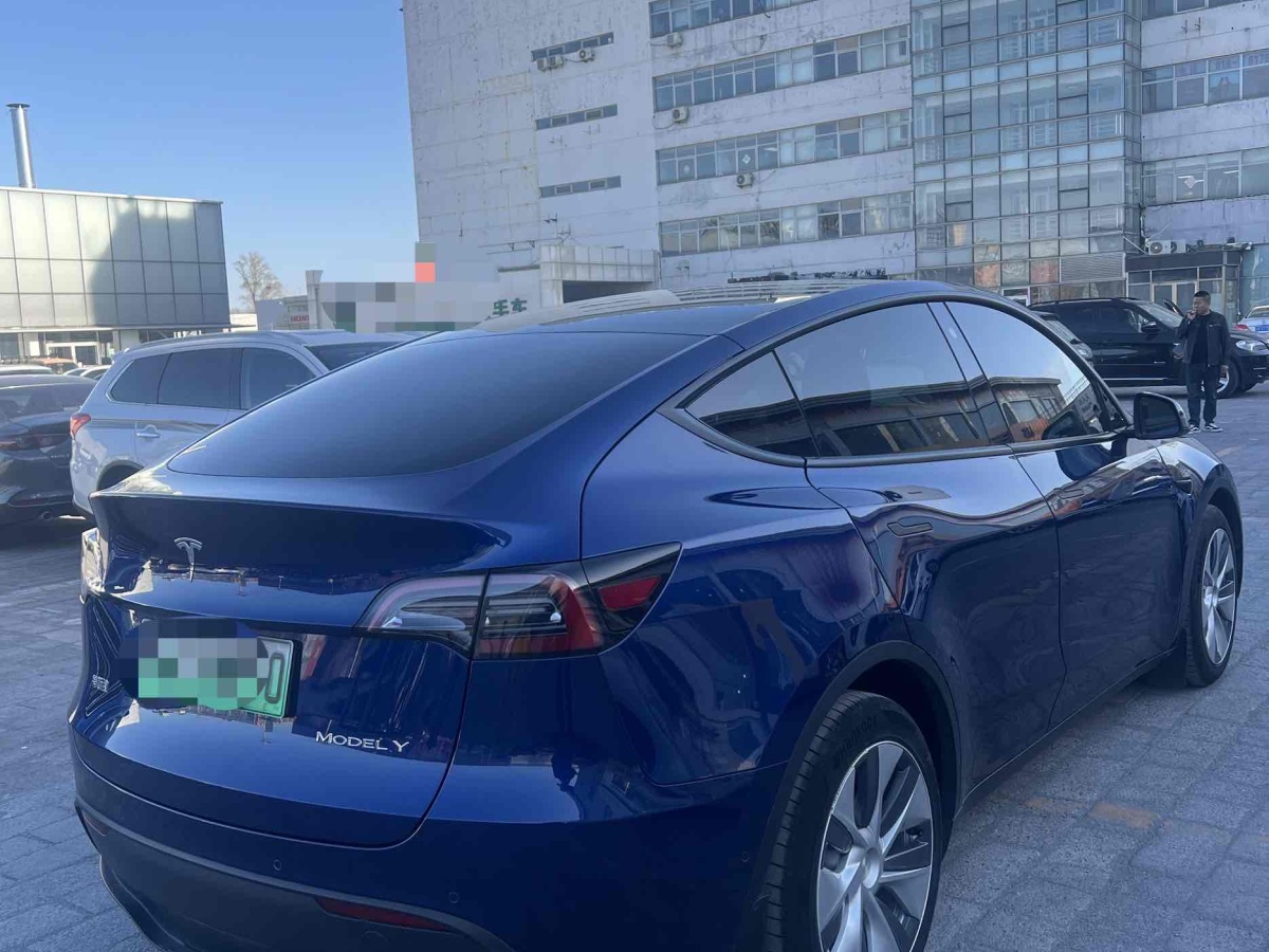 特斯拉 Model 3  2021款 改款 標準續(xù)航后驅(qū)升級版圖片