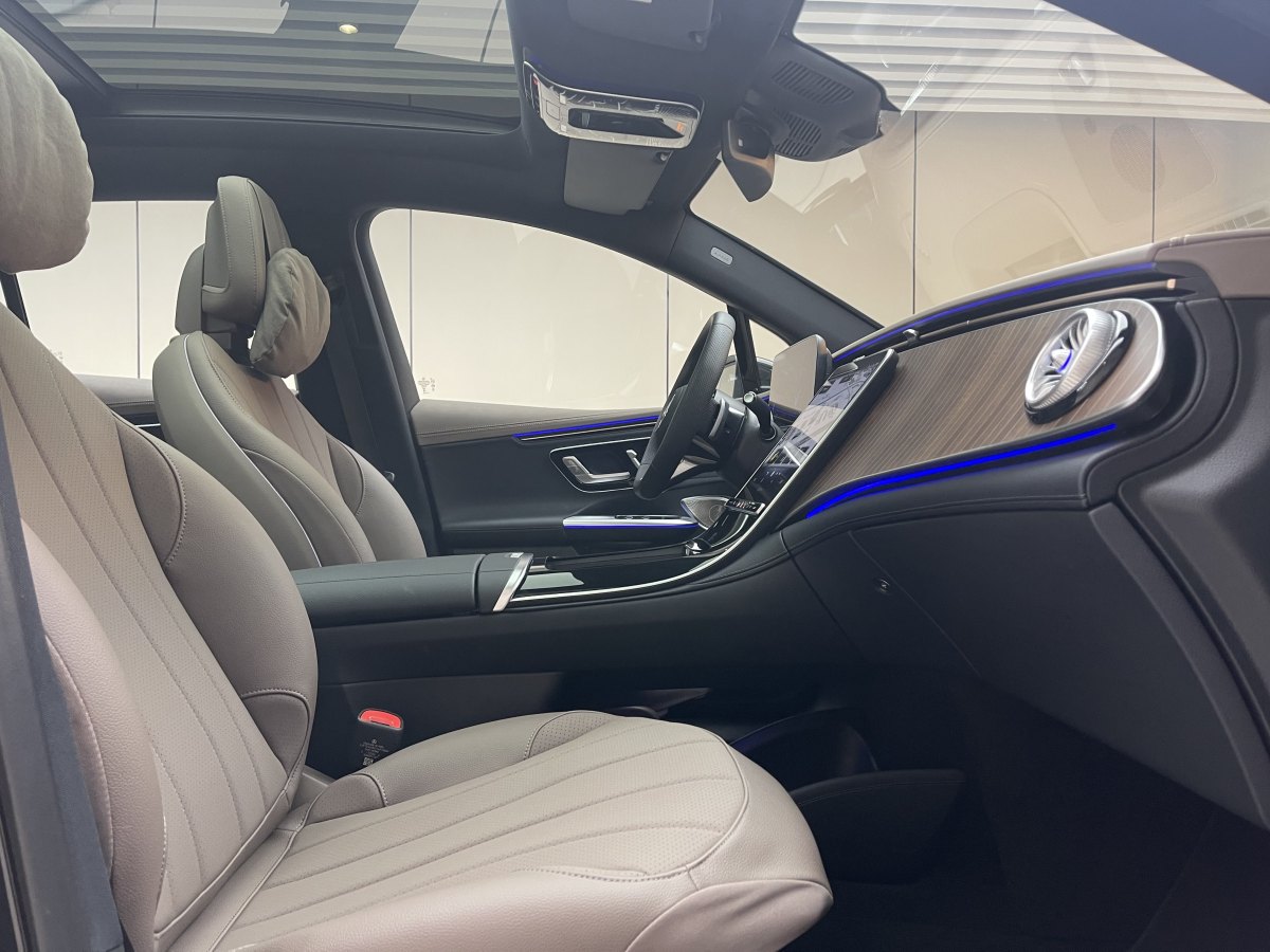 奔馳 奔馳EQE SUV  2024款 500 4MATIC 豪華版圖片