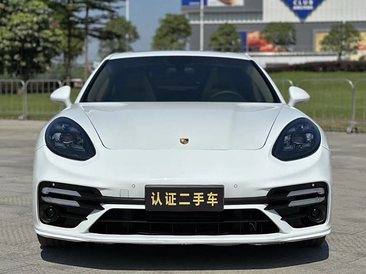 保時(shí)捷 Panamera  2013款 Panamera Platinum Edition 3.6L圖片