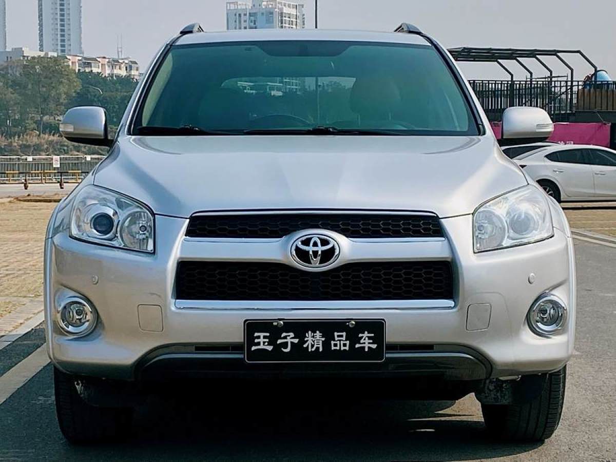 豐田 RAV4榮放  2011款 2.0L 自動(dòng)豪華版圖片