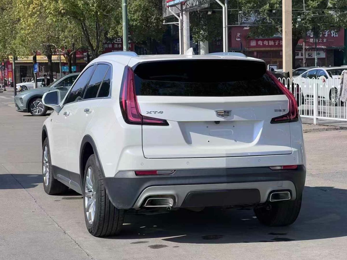 凱迪拉克 CT6  2019款 28T 領(lǐng)先運(yùn)動(dòng)型圖片