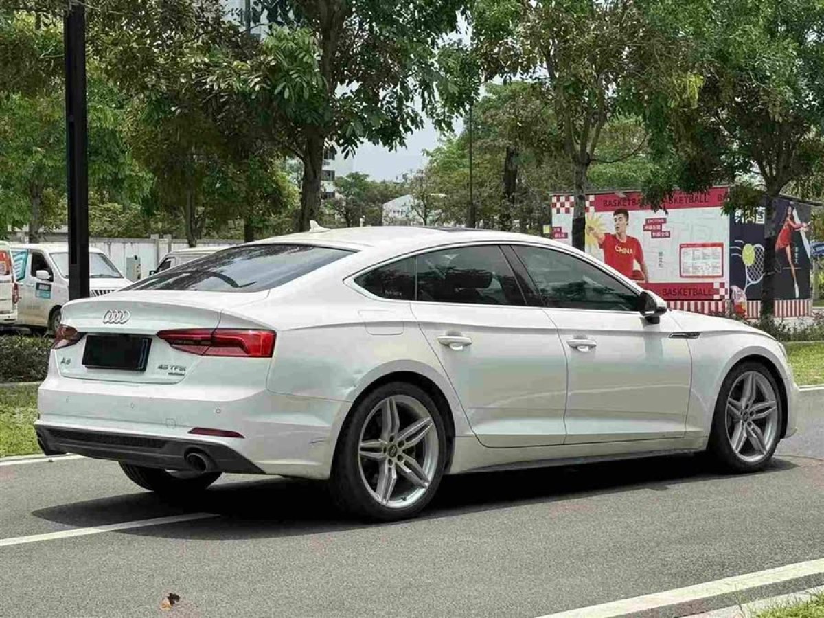 奧迪 奧迪A5  2017款 Sportback 45 TFSI 運(yùn)動型圖片