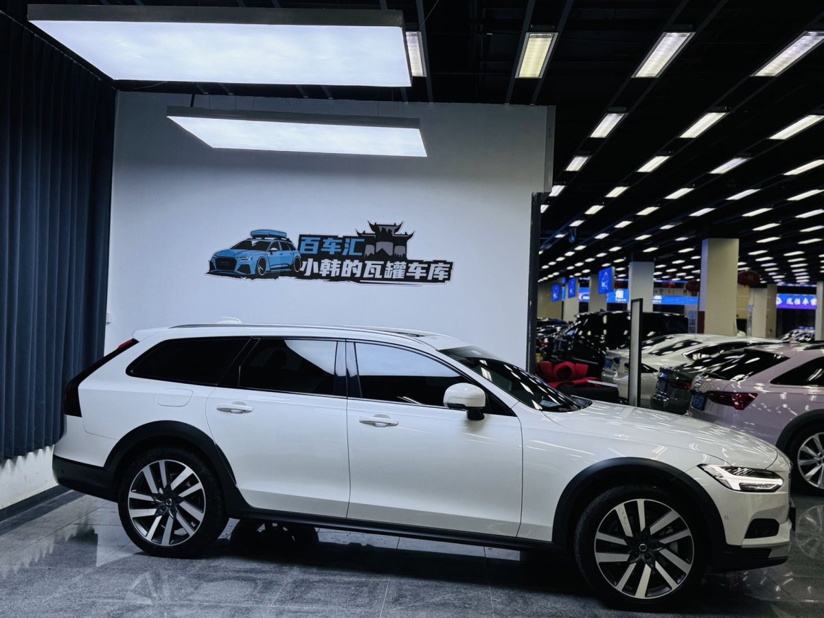 2022年5月沃爾沃 V90  2024款 Cross Country B5 AWD 智尊版