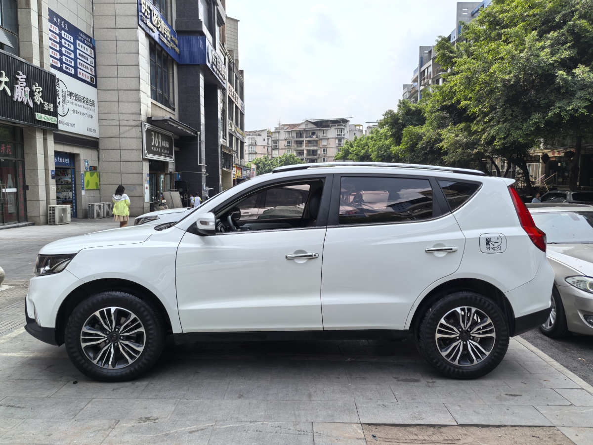 2017年2月吉利 遠(yuǎn)景SUV  2016款 1.8L 手動(dòng)豪華型