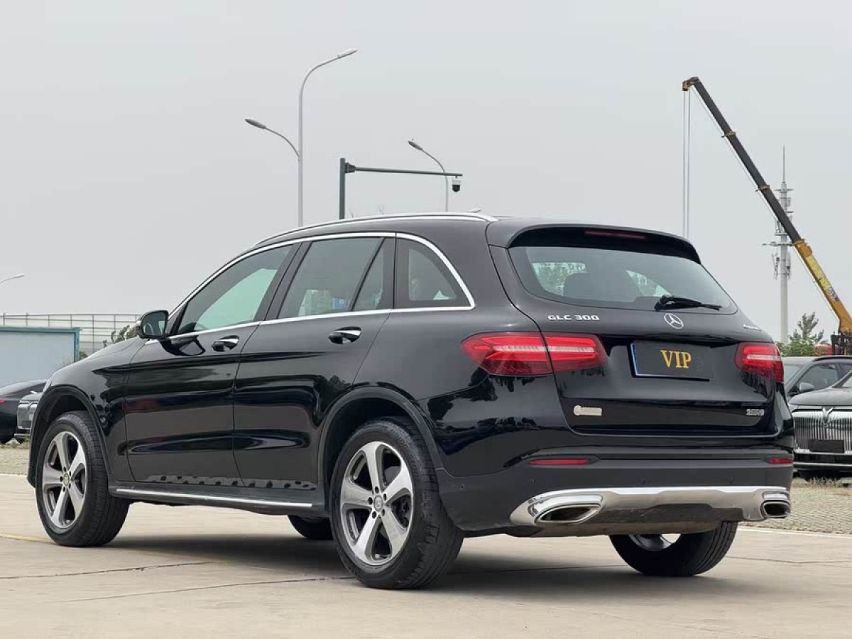 奔馳 奔馳GLC  2016款 GLC 300 4MATIC 動(dòng)感型圖片