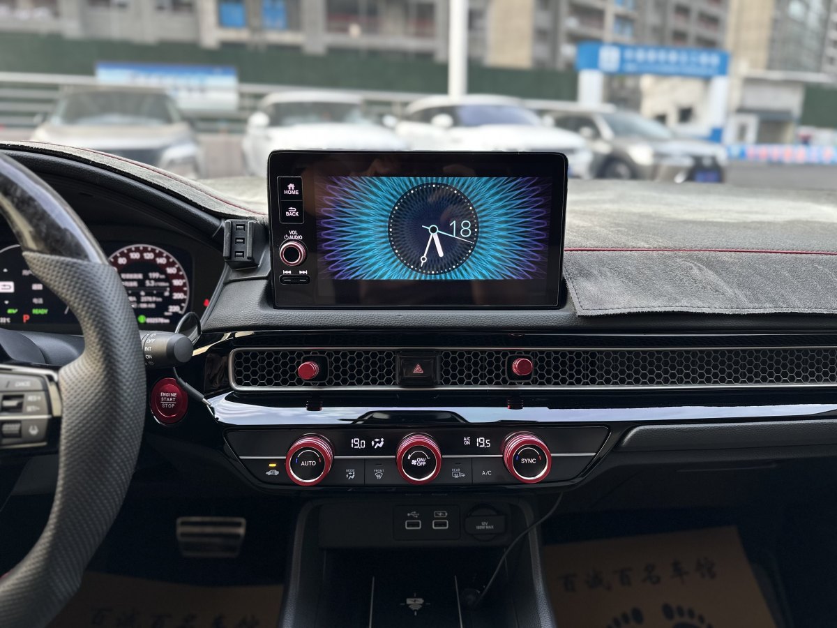 本田 思域  2023款 HATCHBACK 2.0L e:HEV 極控版圖片