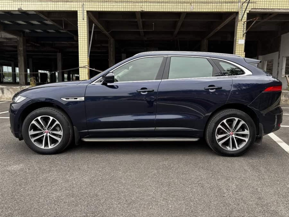 捷豹 F-PACE  2016款 3.0 SC 四驅(qū)R-Sport運動版圖片