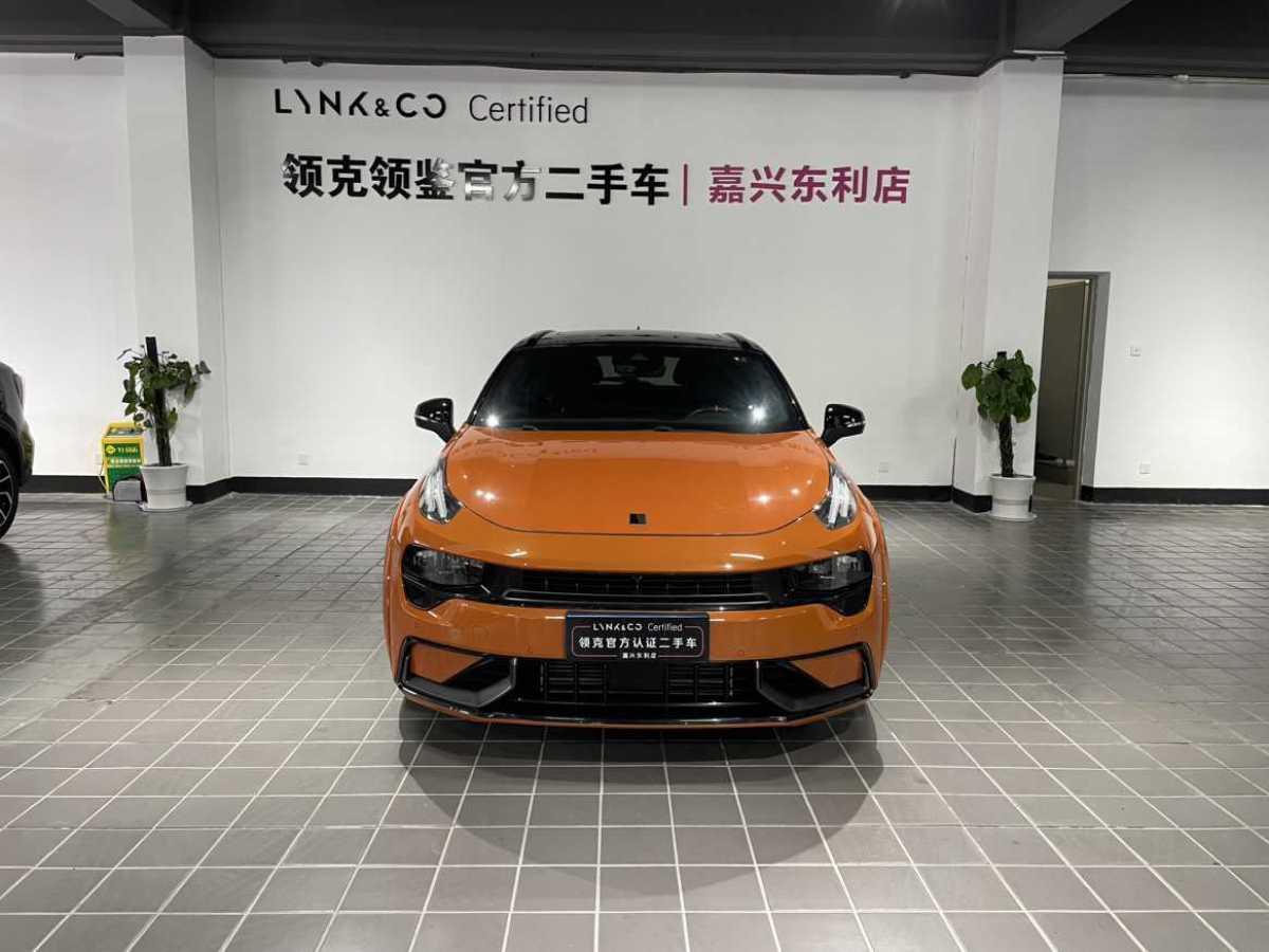 領(lǐng)克 領(lǐng)克02 Hatchback  2021款 2.0TD Halo 駕控套件版圖片