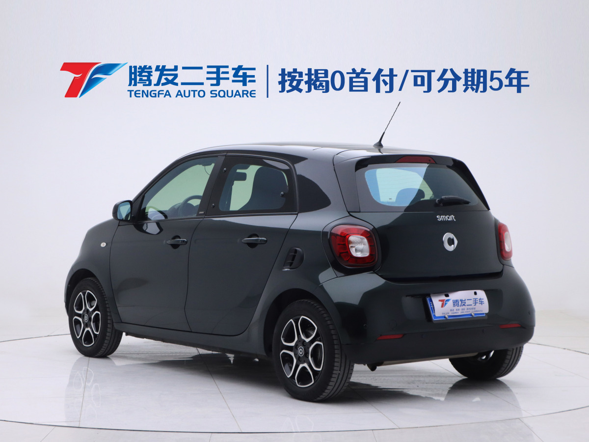 smart forfour  2017款 0.9T 66千瓦摯愛特別版圖片