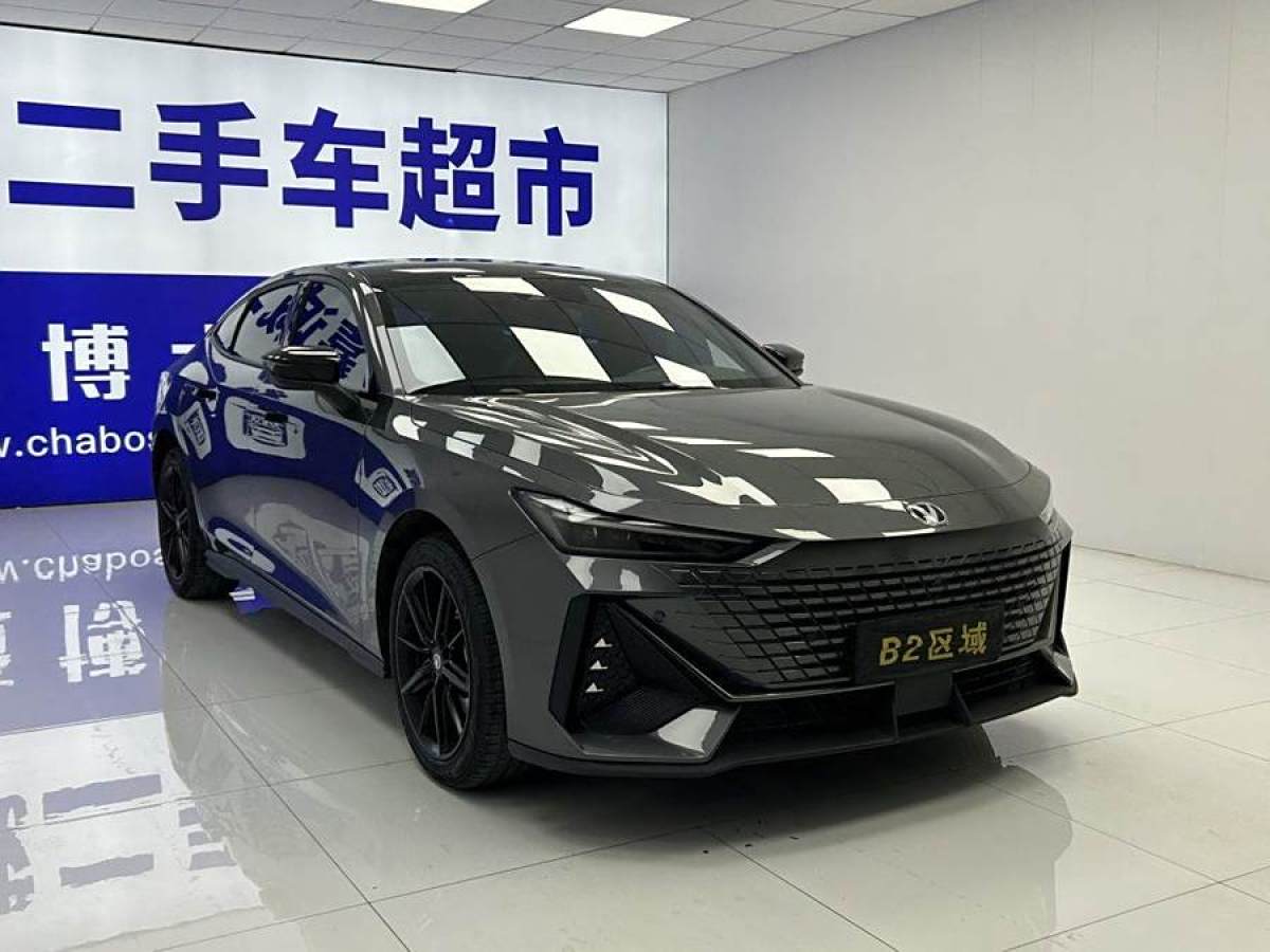 長安 長安UNI-V 智電iDD  2023款 智電iDD 1.5T 113km智趣型圖片