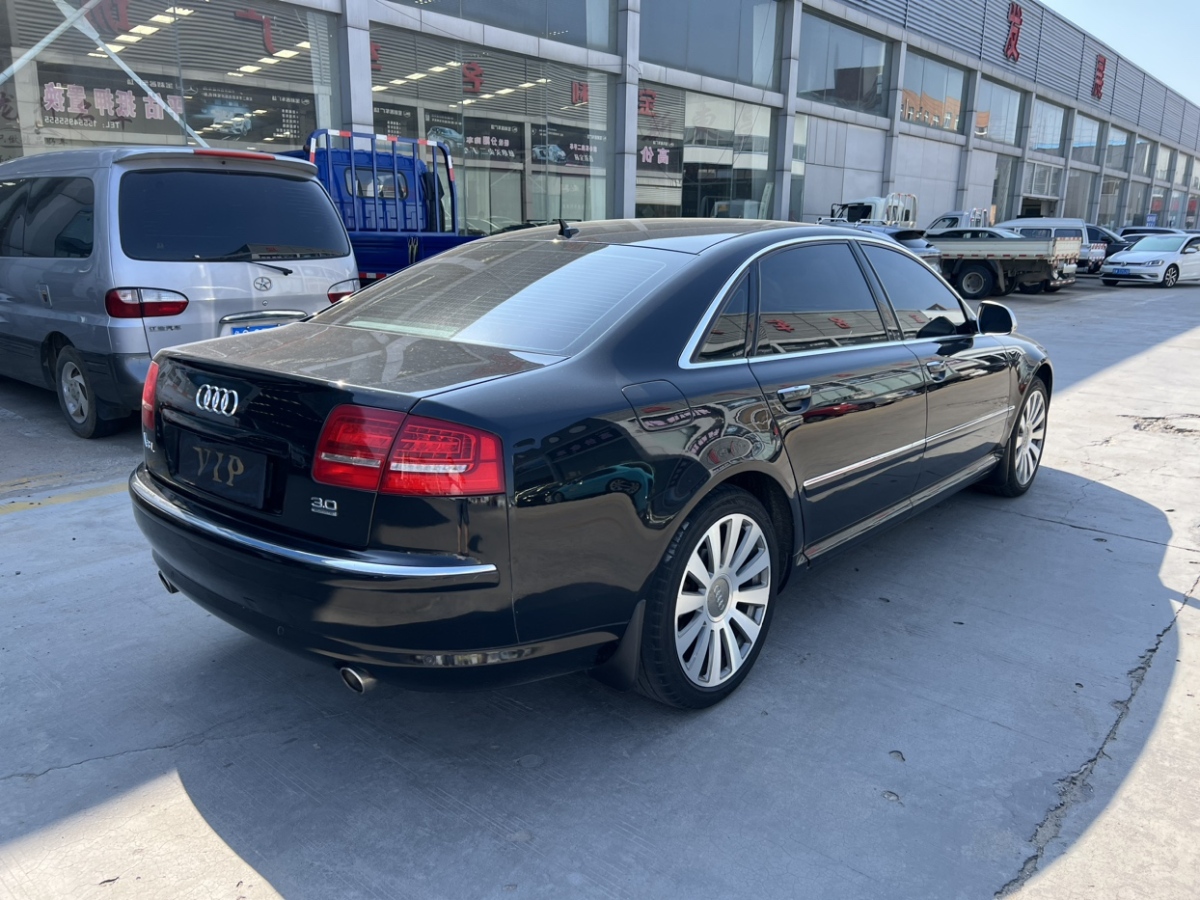 奧迪 奧迪A8  2010款 A8L 3.0 FSI 百年紀念版圖片