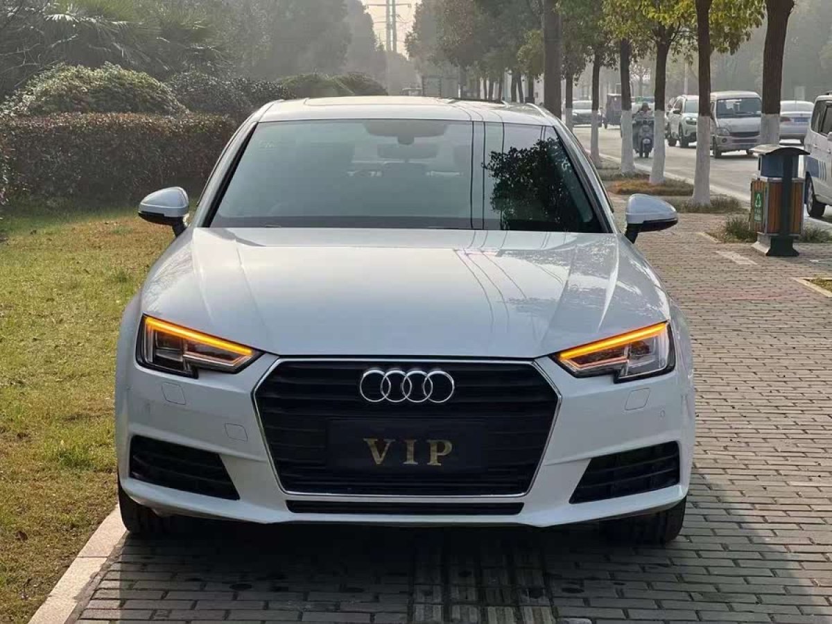 奧迪 奧迪A4L  2017款 40 TFSI 時尚型圖片