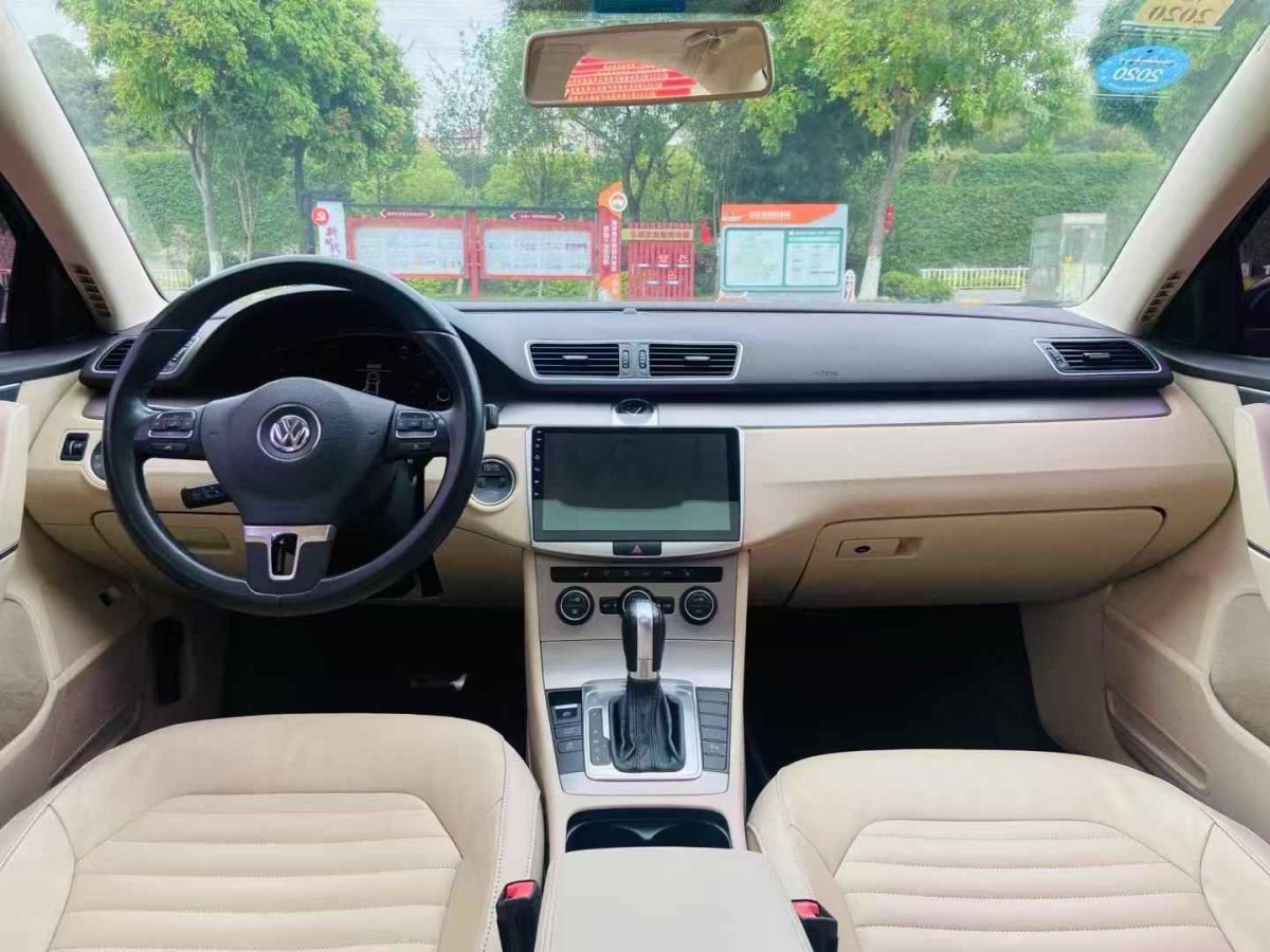 大眾 輝騰  2014款 3.0L 商務(wù)型圖片