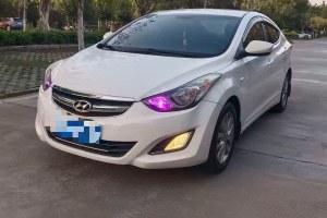 朗動 現(xiàn)代 1.6L 自動時尚型