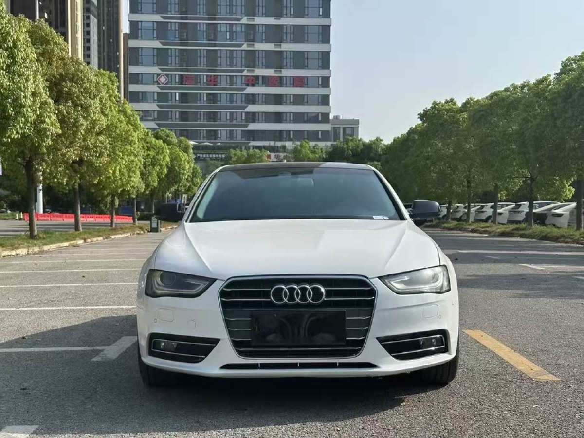 奧迪 奧迪A4L  2015款 35 TFSI 自動舒適型圖片