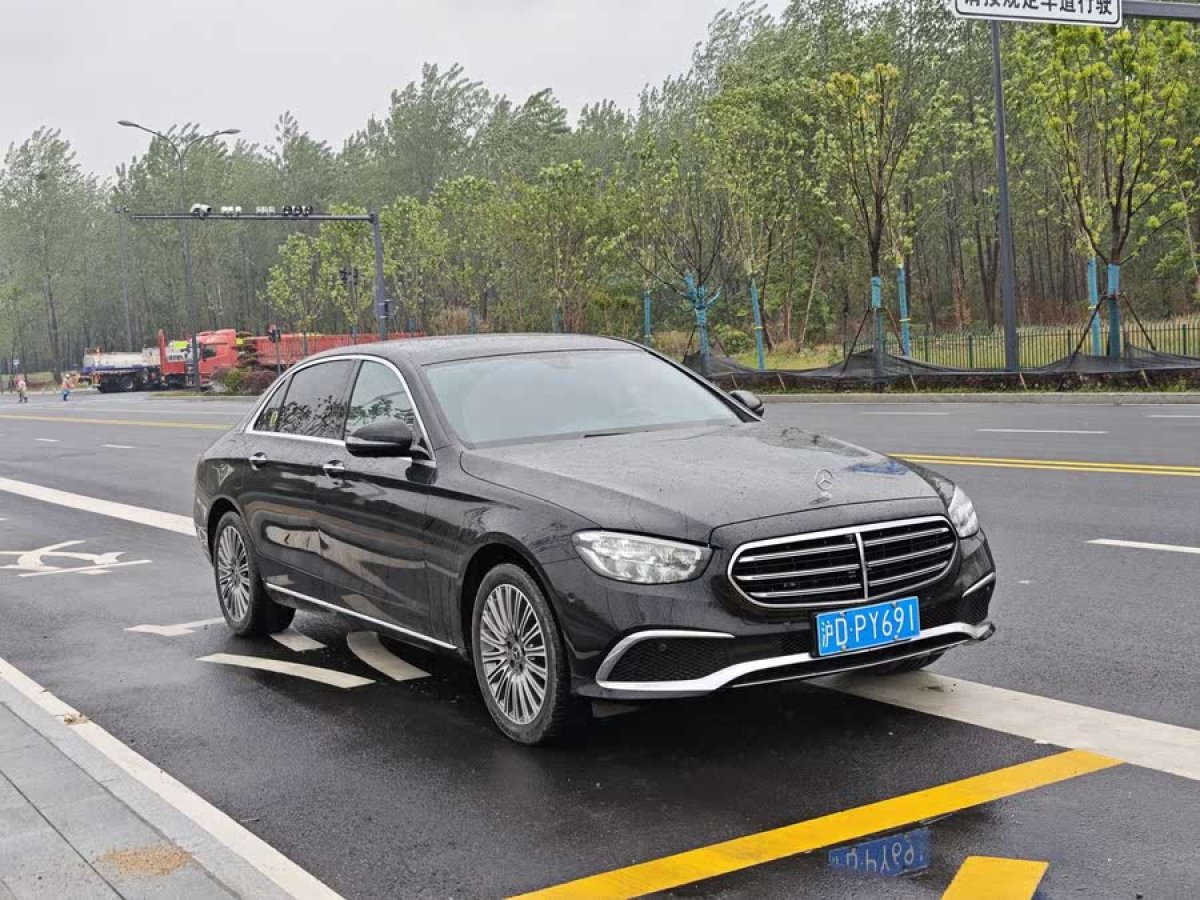 奔馳 奔馳E級  2022款 改款 E 300 L 豪華型圖片