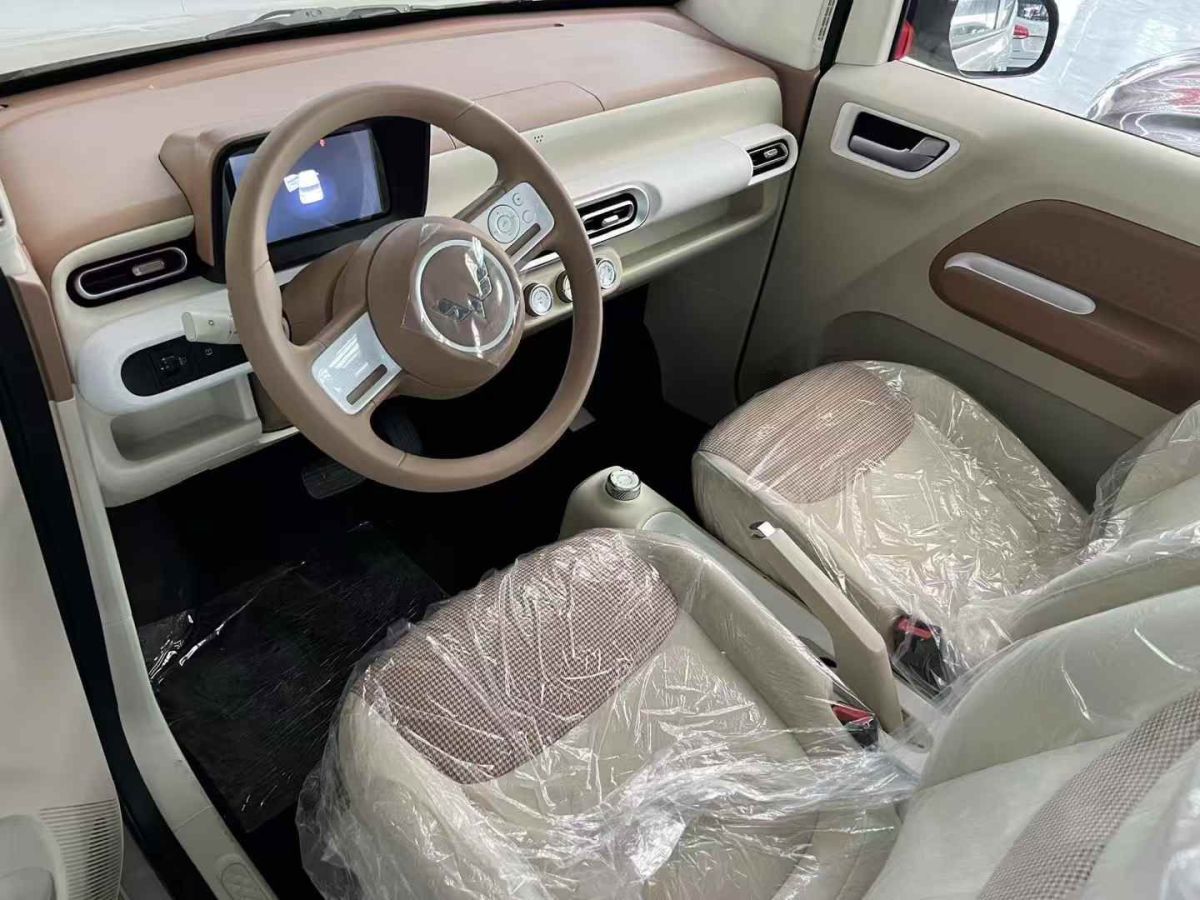 MINI MINI  2025款 1.5T COOPER 經(jīng)典派 五門(mén)版圖片