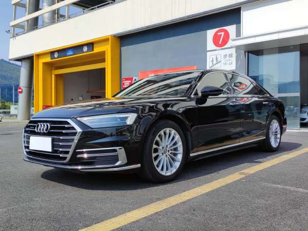 奥迪 奥迪A8  2019款 Plus A8L 50 TFSI quattro 舒适型