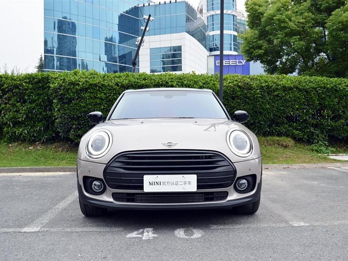 MINI CLUBMAN  2023款 改款 1.5T COOPER 經(jīng)典派圖片