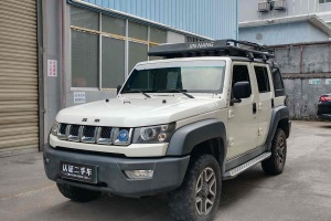 BJ40 北京 40L 2.3T 自动四驱尊享版