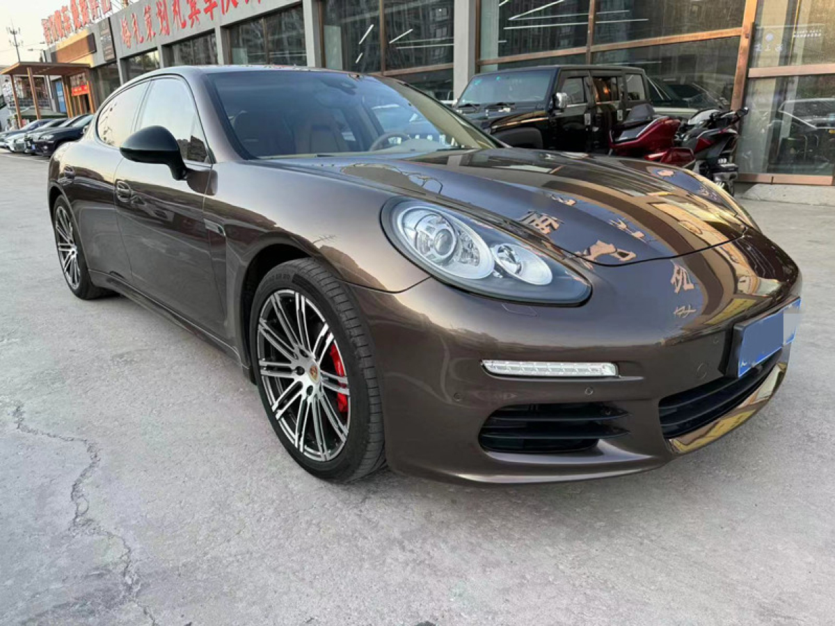 2015年7月保時捷 Panamera  2013款 4 Platinum Edition 3.6