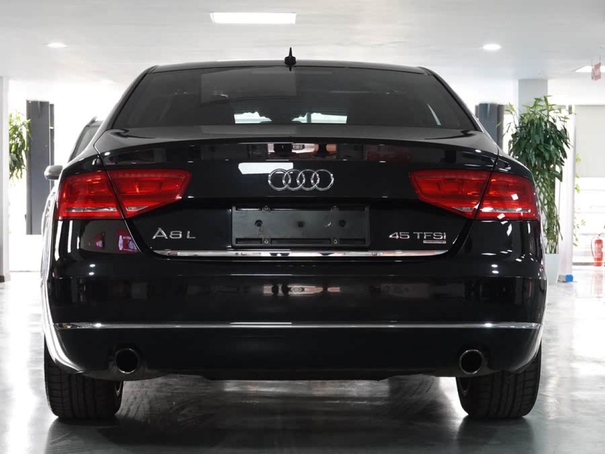 奧迪 奧迪A8  2012款 A8L 45 TFSI quattro豪華型圖片