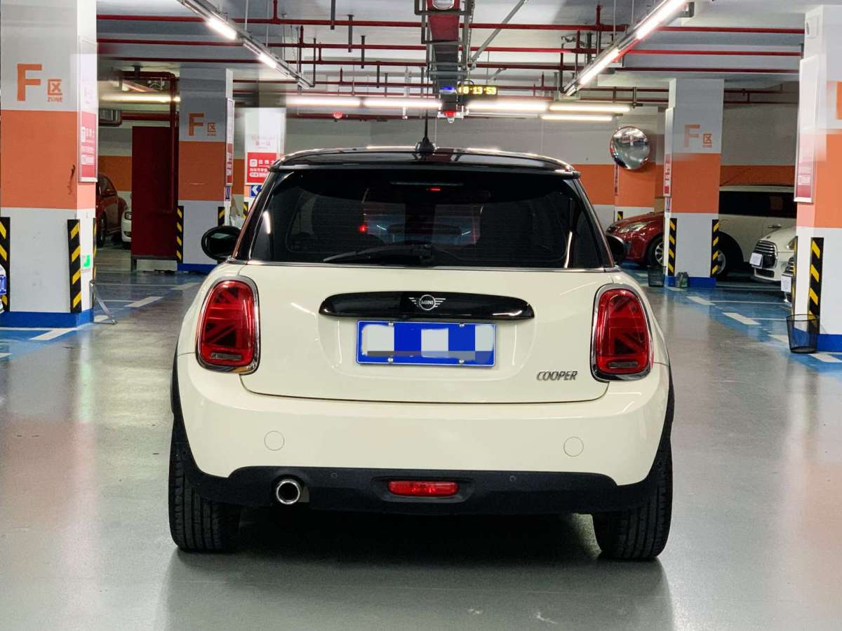 2021年2月MINI MINI  2021款 1.5T COOPER 子夜黑特別版