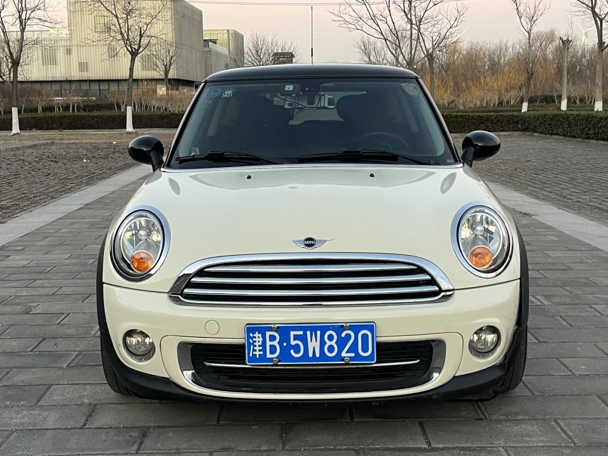 MINI COUNTRYMAN  2011款 1.6L COOPER Fun圖片