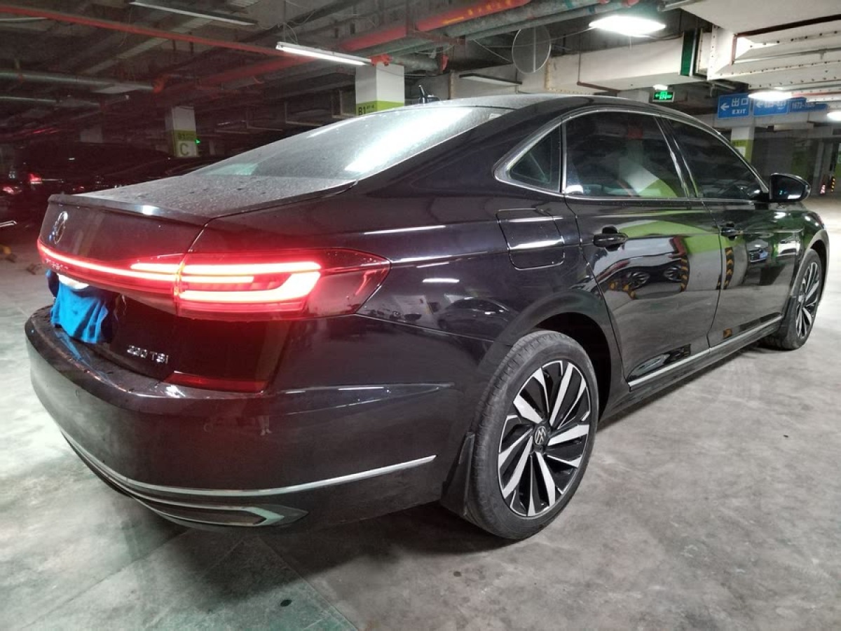 大眾 帕薩特  2022款 330TSI 星空豪華版圖片