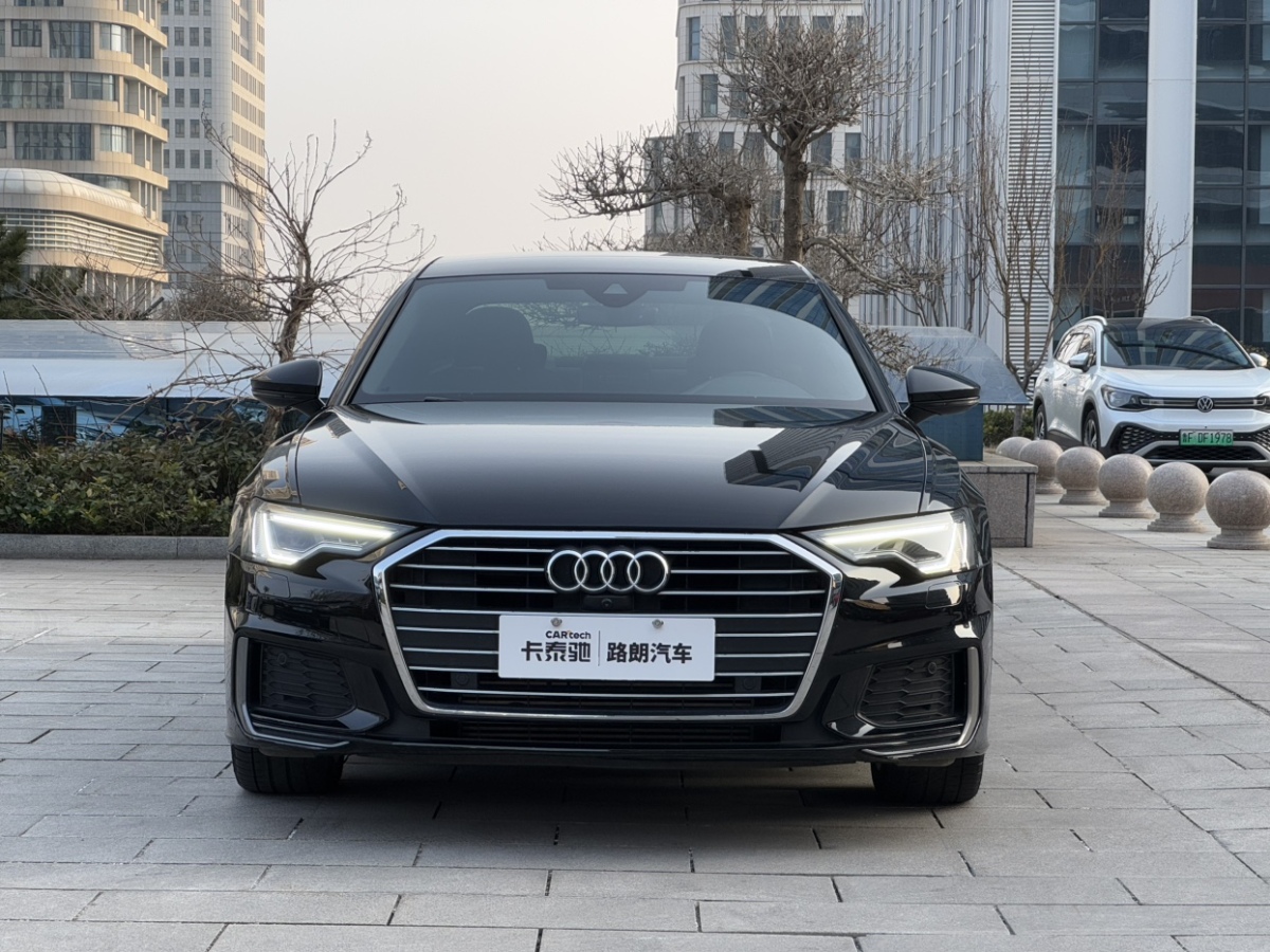 2022年3月奧迪 奧迪A6L  2022款 40 TFSI 豪華動感型