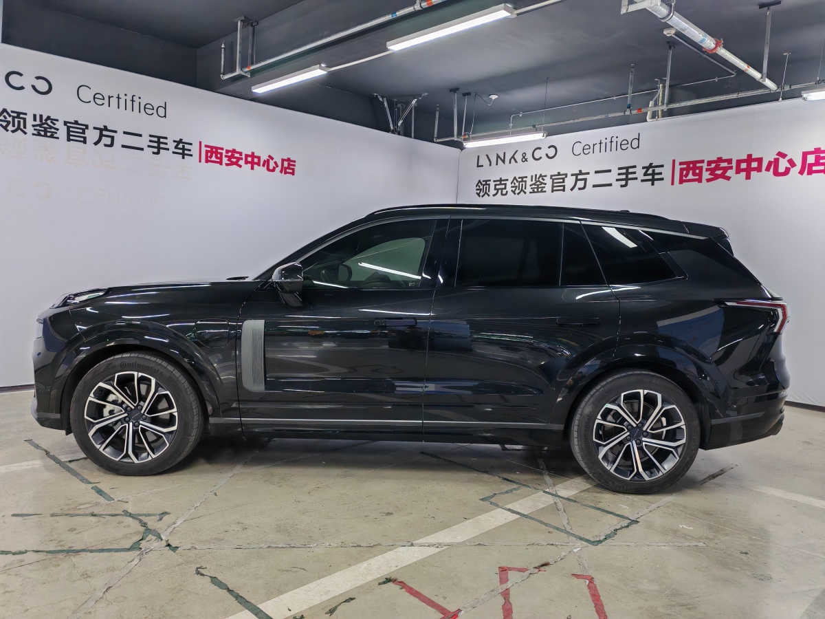 領(lǐng)克 領(lǐng)克09新能源  2021款 2.0T PHEV Pro 六座圖片