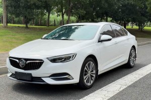 君威 別克 28T 尊享型