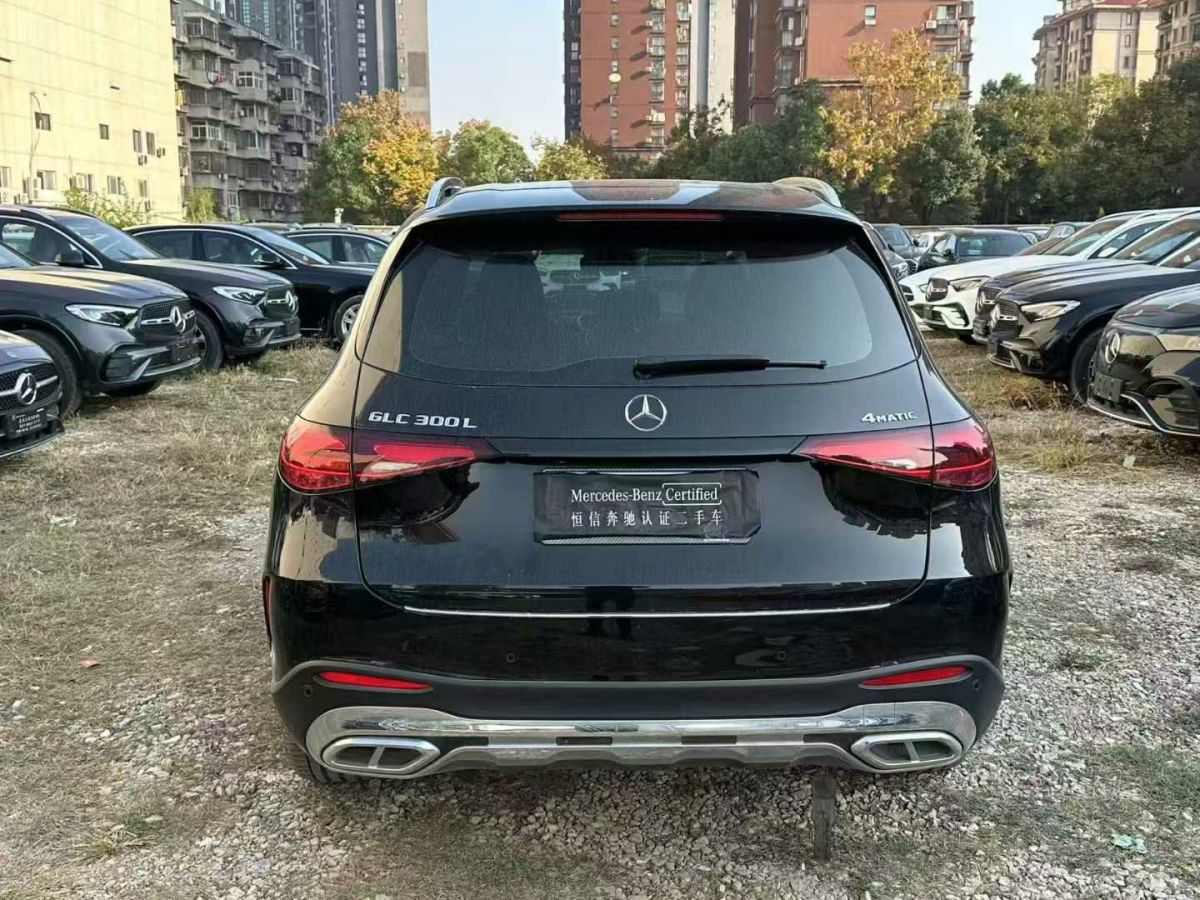 奔馳 奔馳GLC  2024款 GLC 300 4MATIC 轎跑SUV圖片