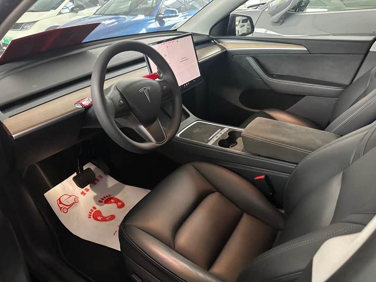 特斯拉 Model Y  2021款 改款 長續(xù)航全輪驅(qū)動版圖片