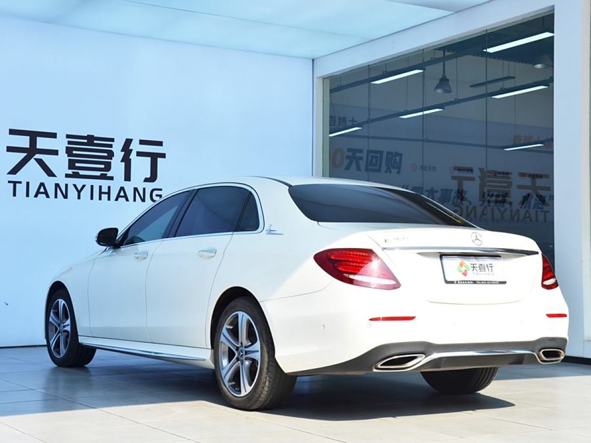 奔馳 奔馳E級  2019款 E 260 L 運動型圖片