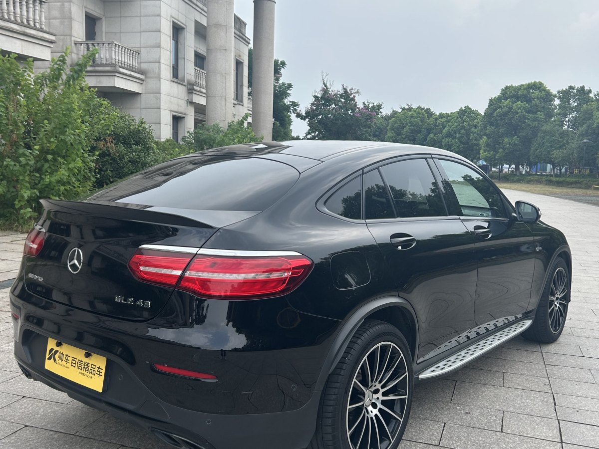 奔馳 奔馳GLC轎跑 AMG  2017款 AMG GLC 43 4MATIC 轎跑SUV圖片